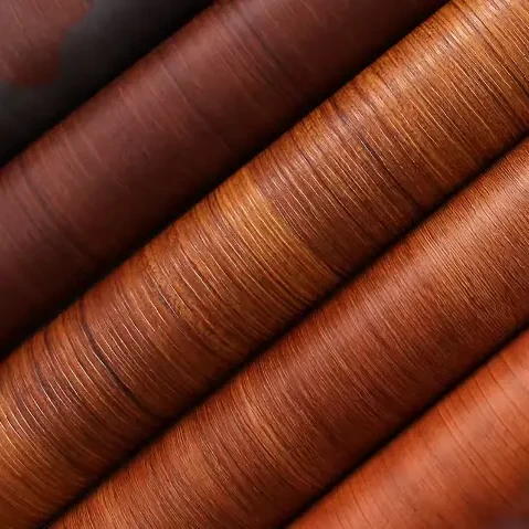 Ifilimu ye-PVC: amandla angabonakaliyo ezixhobo ezisebenzayo ezininzi